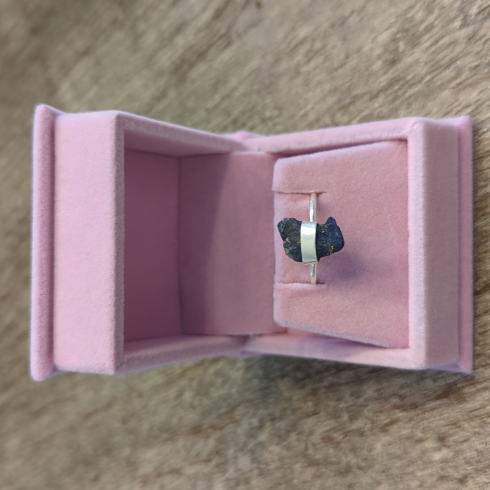 NWT 925 Silver and Genuine Lapis Gemstone Ring size 9